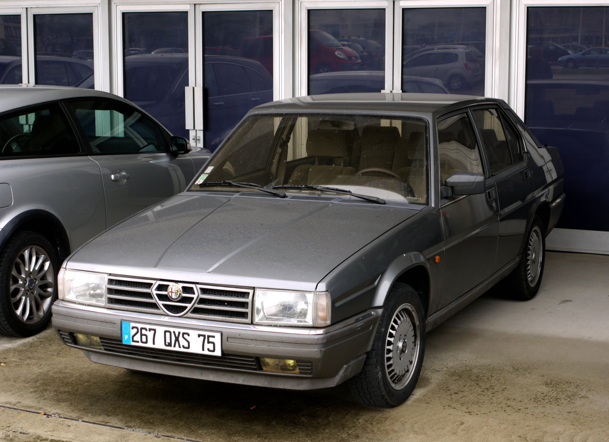 Alfa Romeo 90 2.0