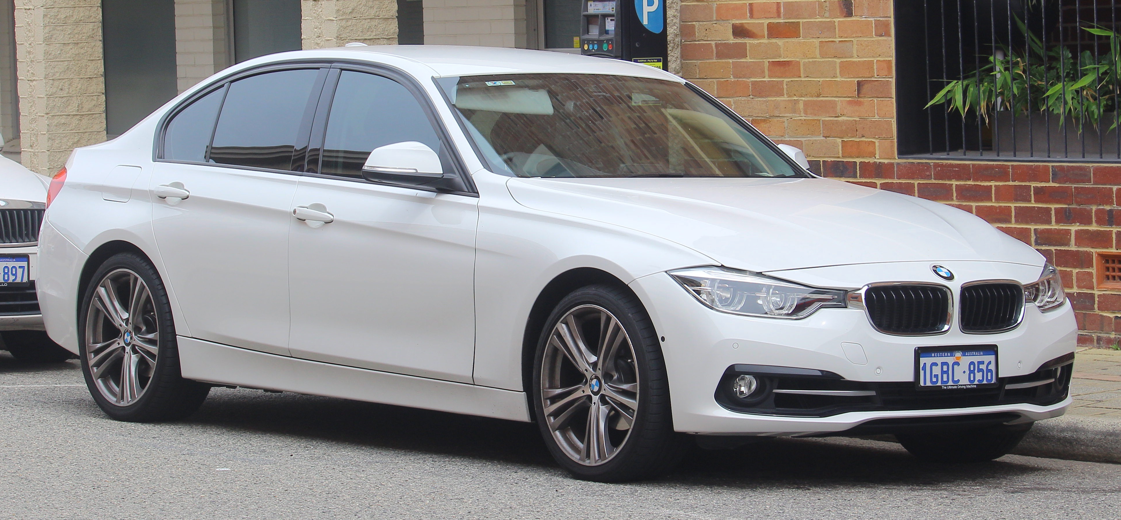 BMW 318i