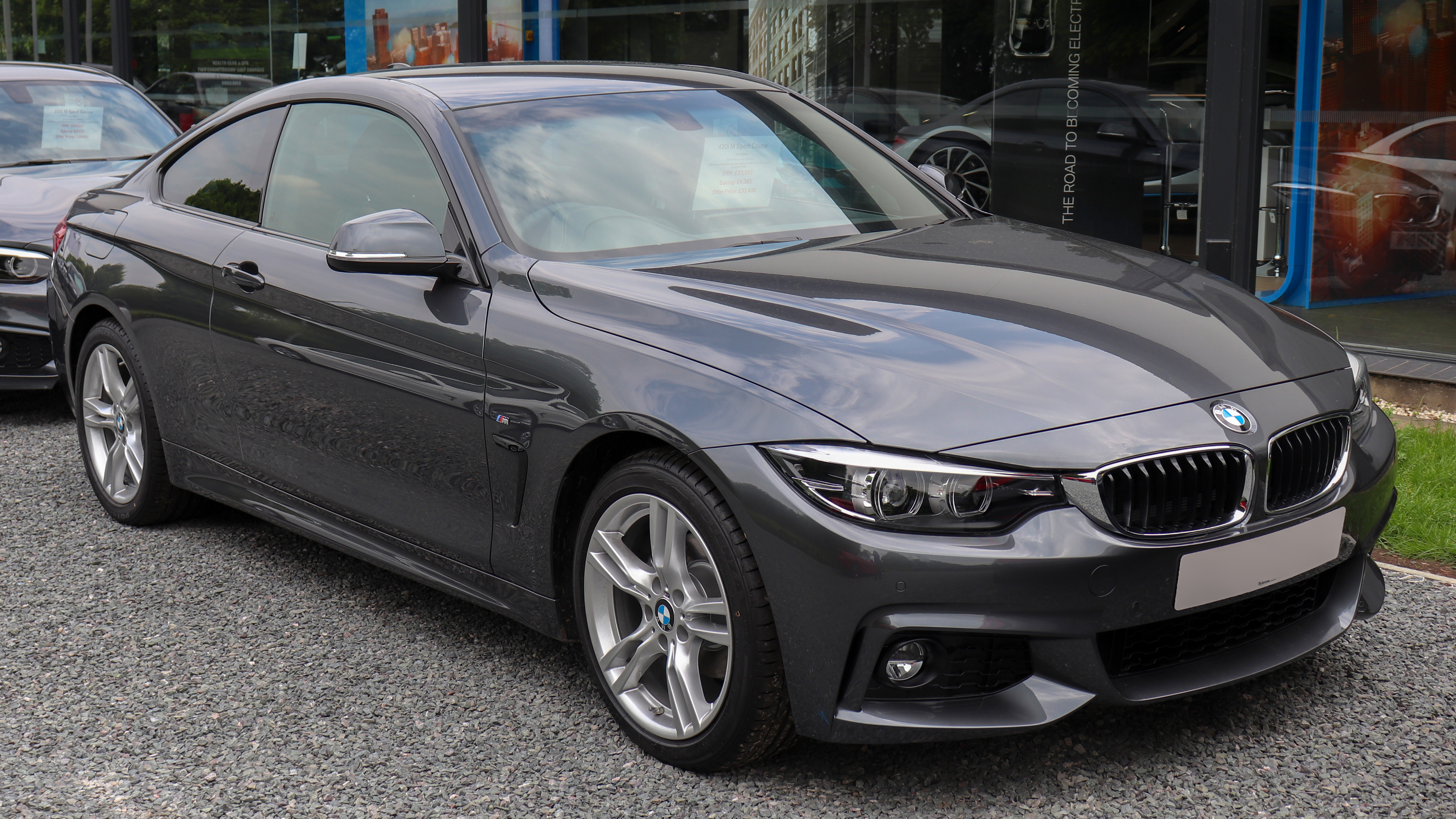 BMW 418i Coupe