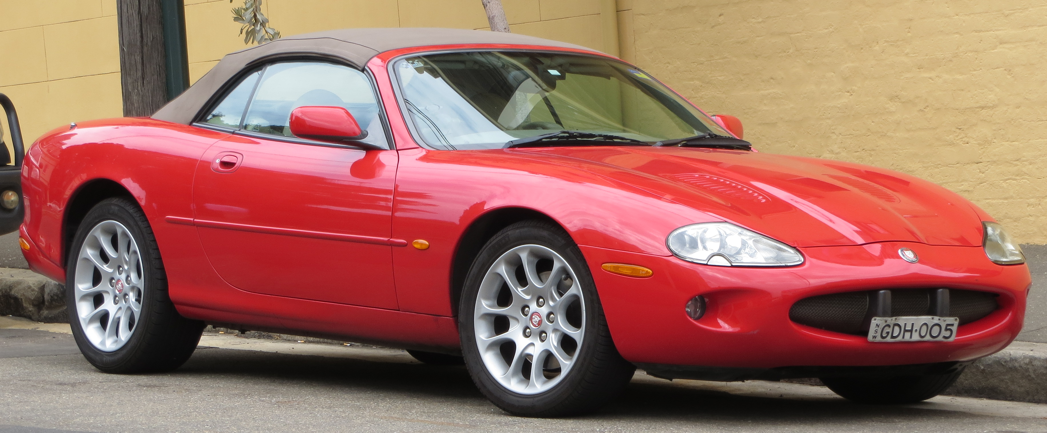 Jaguar XK8 Convertible