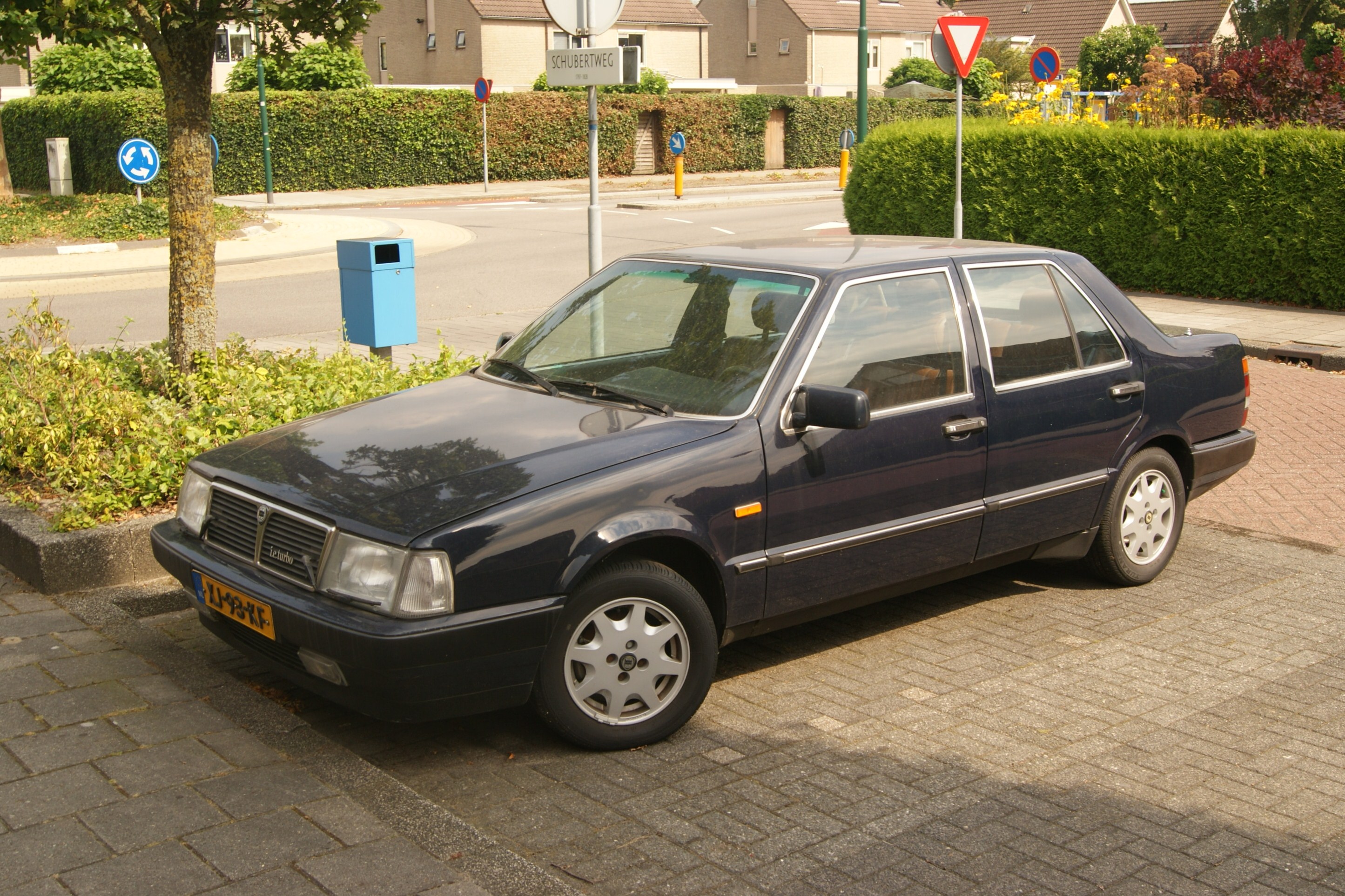 Lancia Thema Pininfarina 2.0 i.e. Turbo
