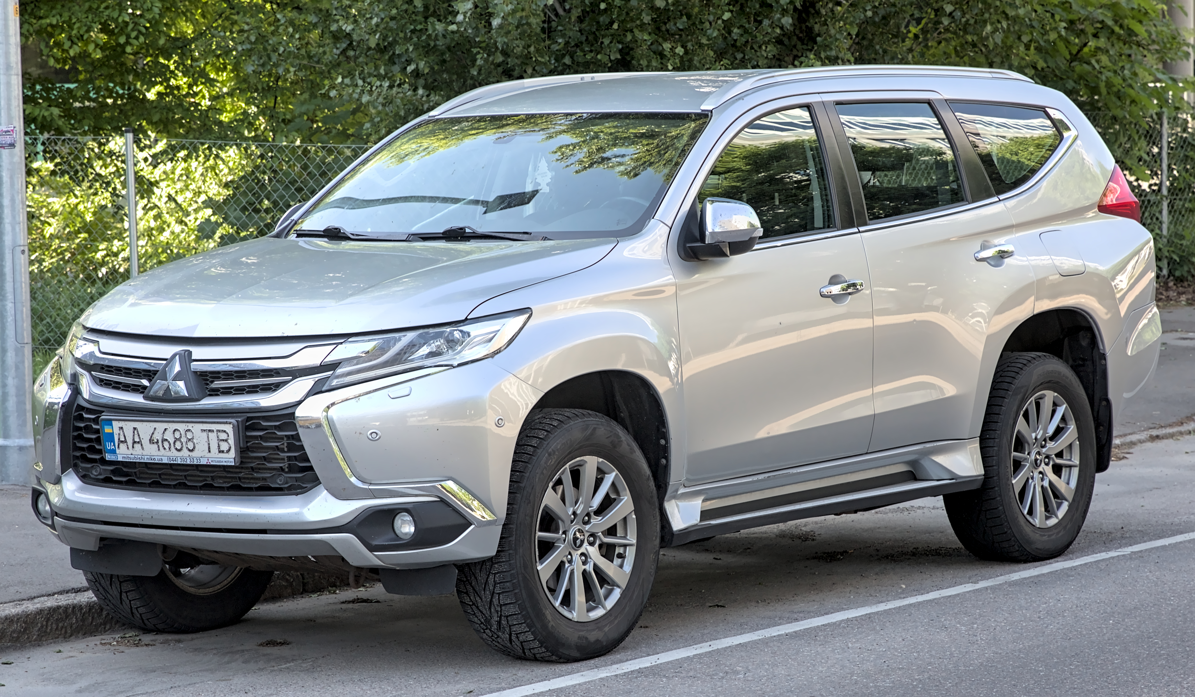 Mitsubishi Pajero Sport 3.0 V6 GLS