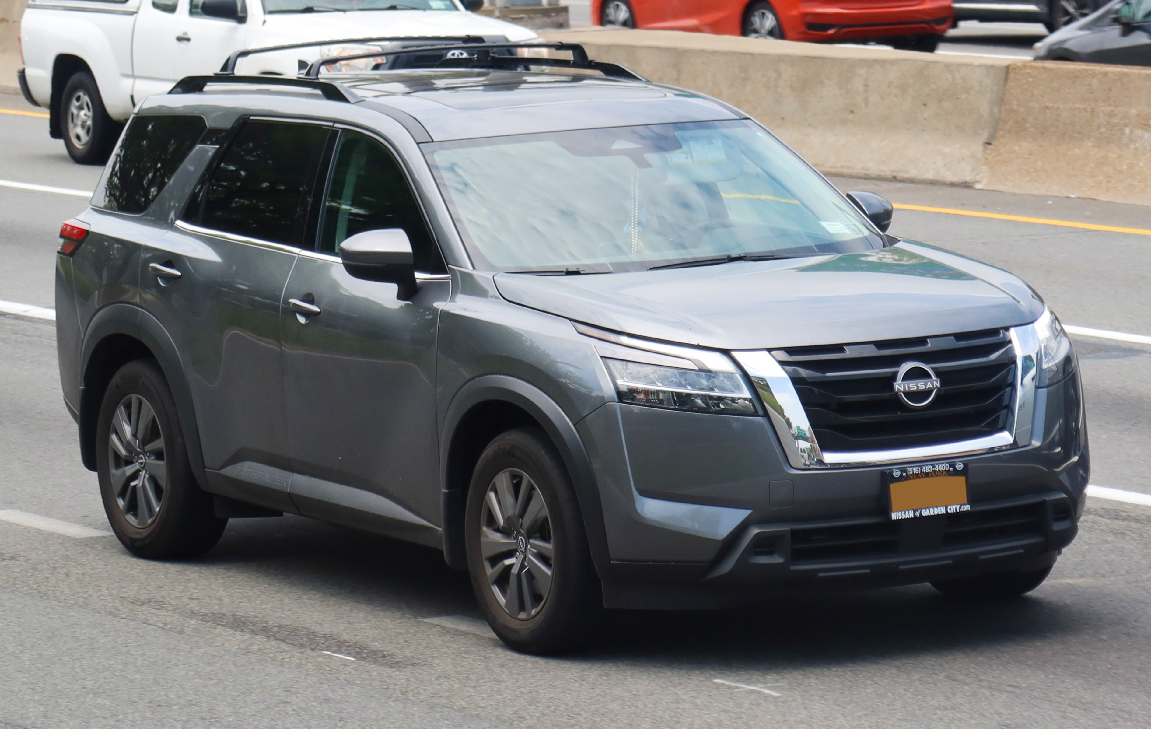 Nissan Pathfinder 2.5 dCi XE