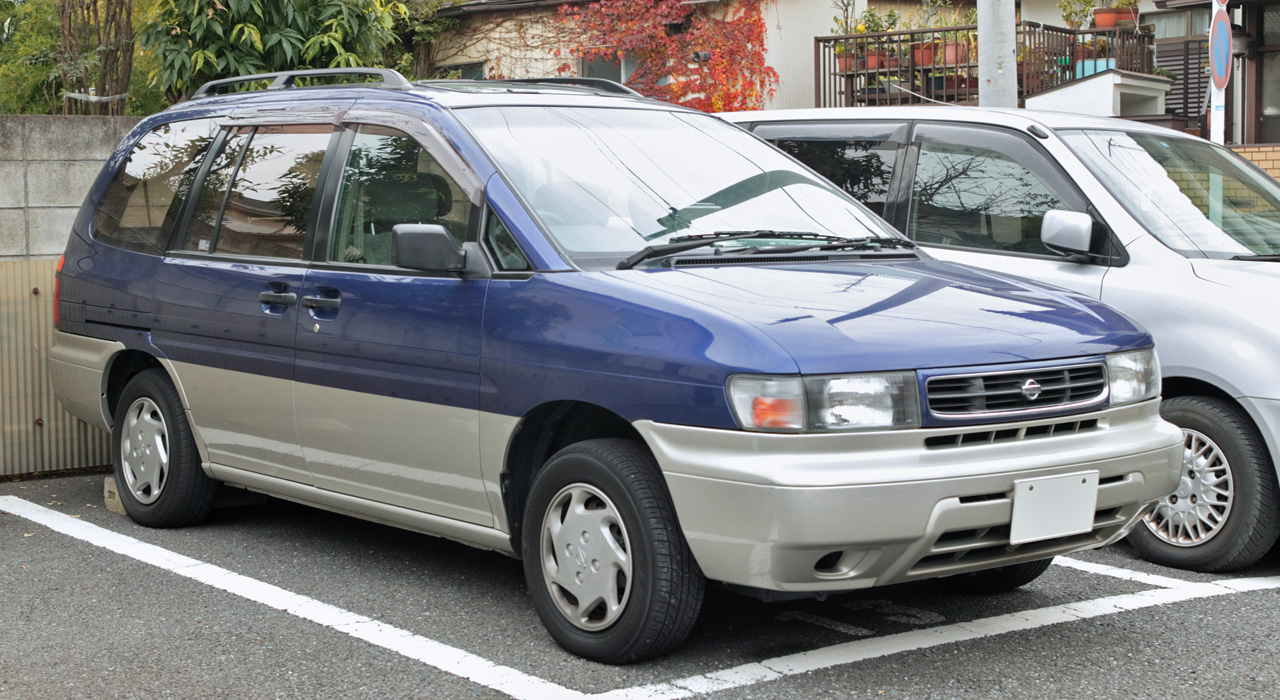 Nissan Prairie 1.5 GL