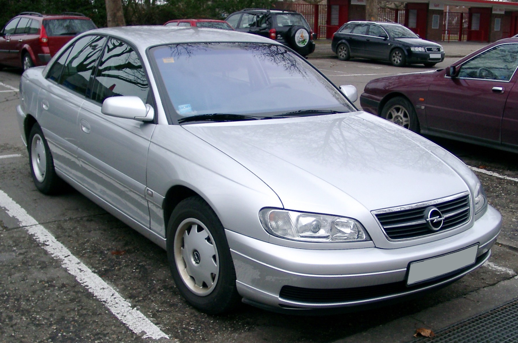 Opel Vectra 1.6i GL