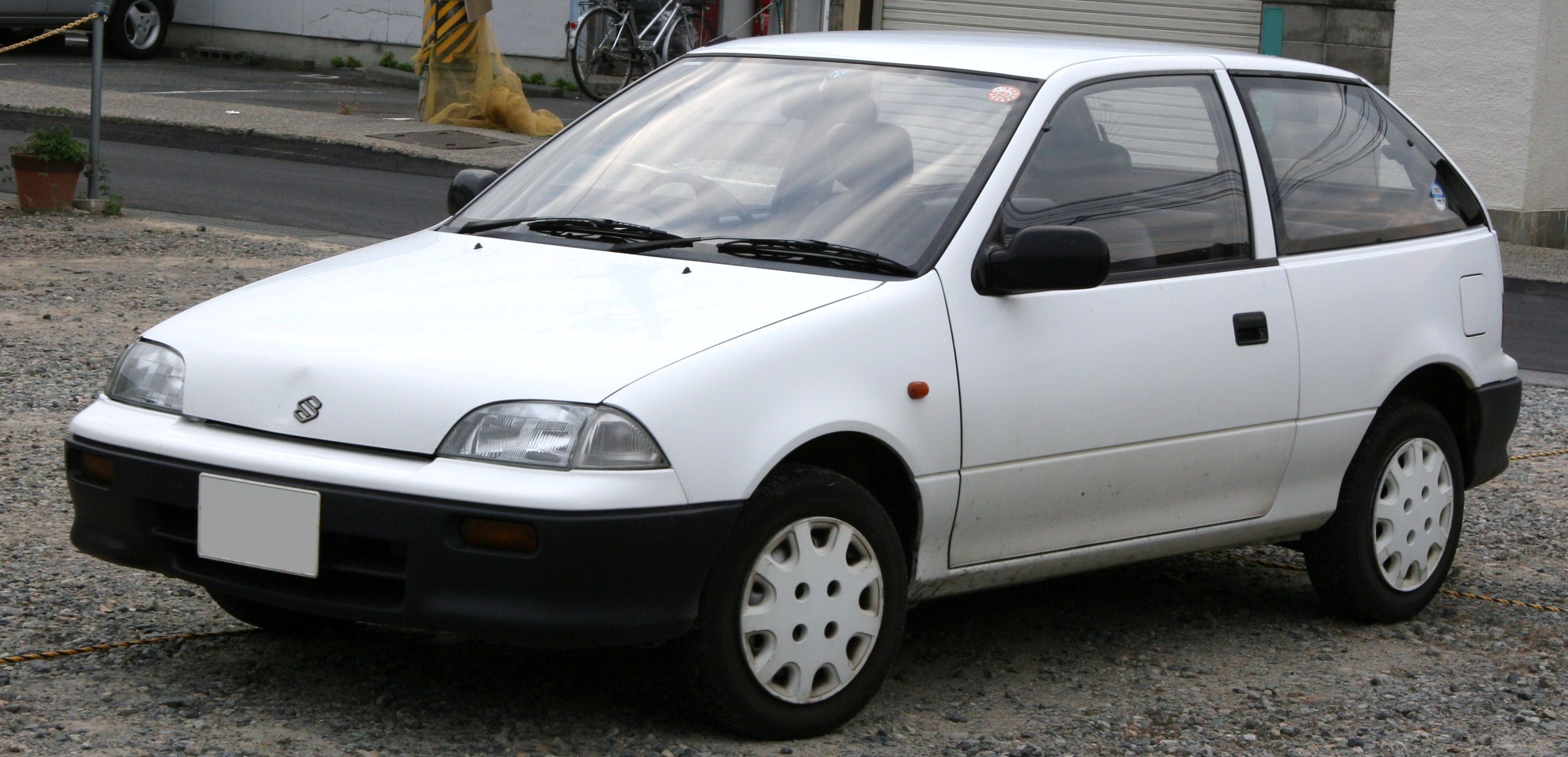 Suzuki Swift 1.0 GC