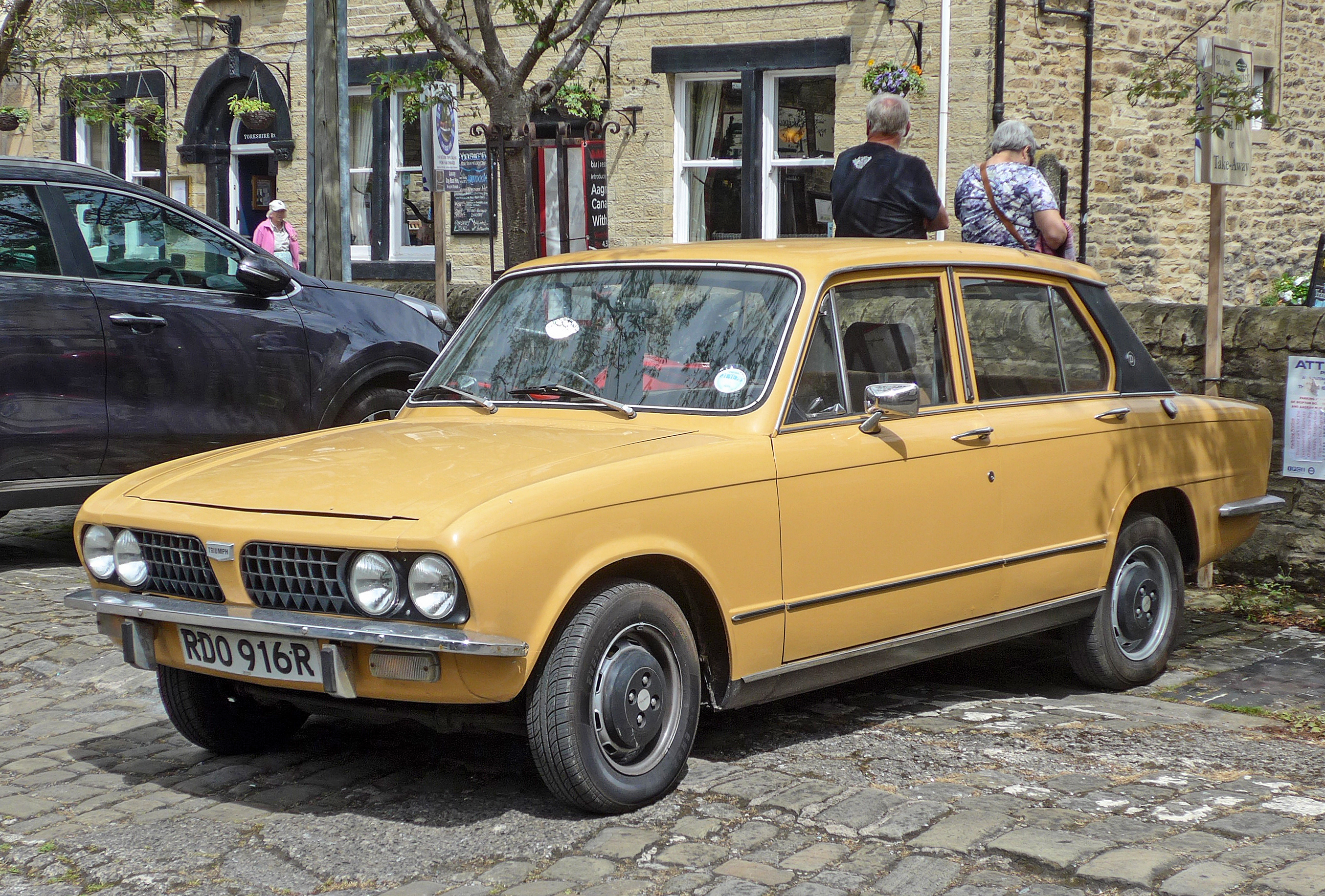 Triumph Acclaim HL