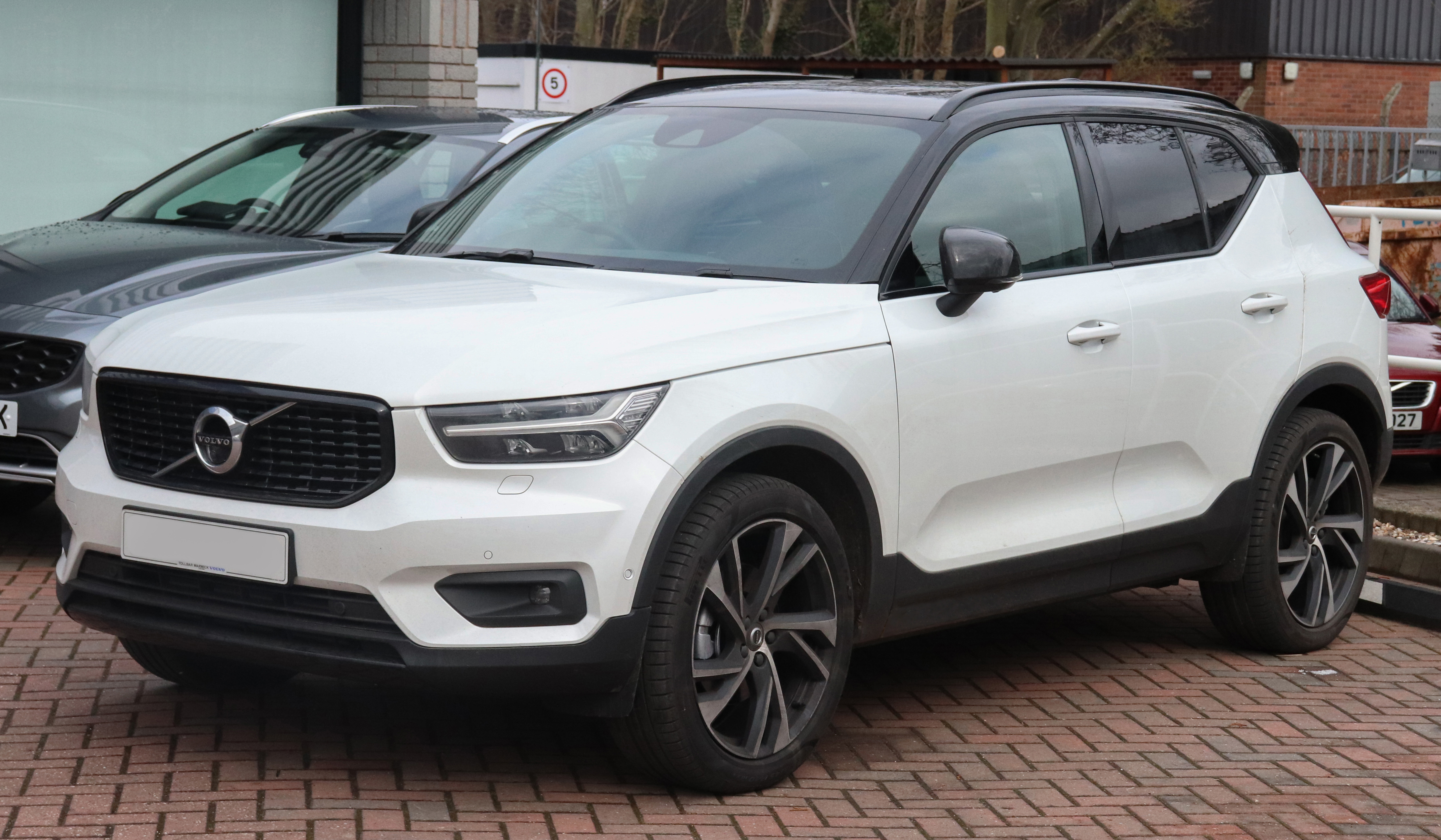 Volvo XC40 Recharge P8 AWD